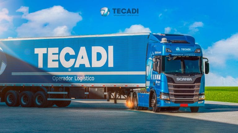 Segurança e confiabilidade no transporte de cargas, conectando negócios por todo o Brasil.