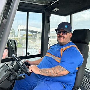 REACH STACKER JERRI