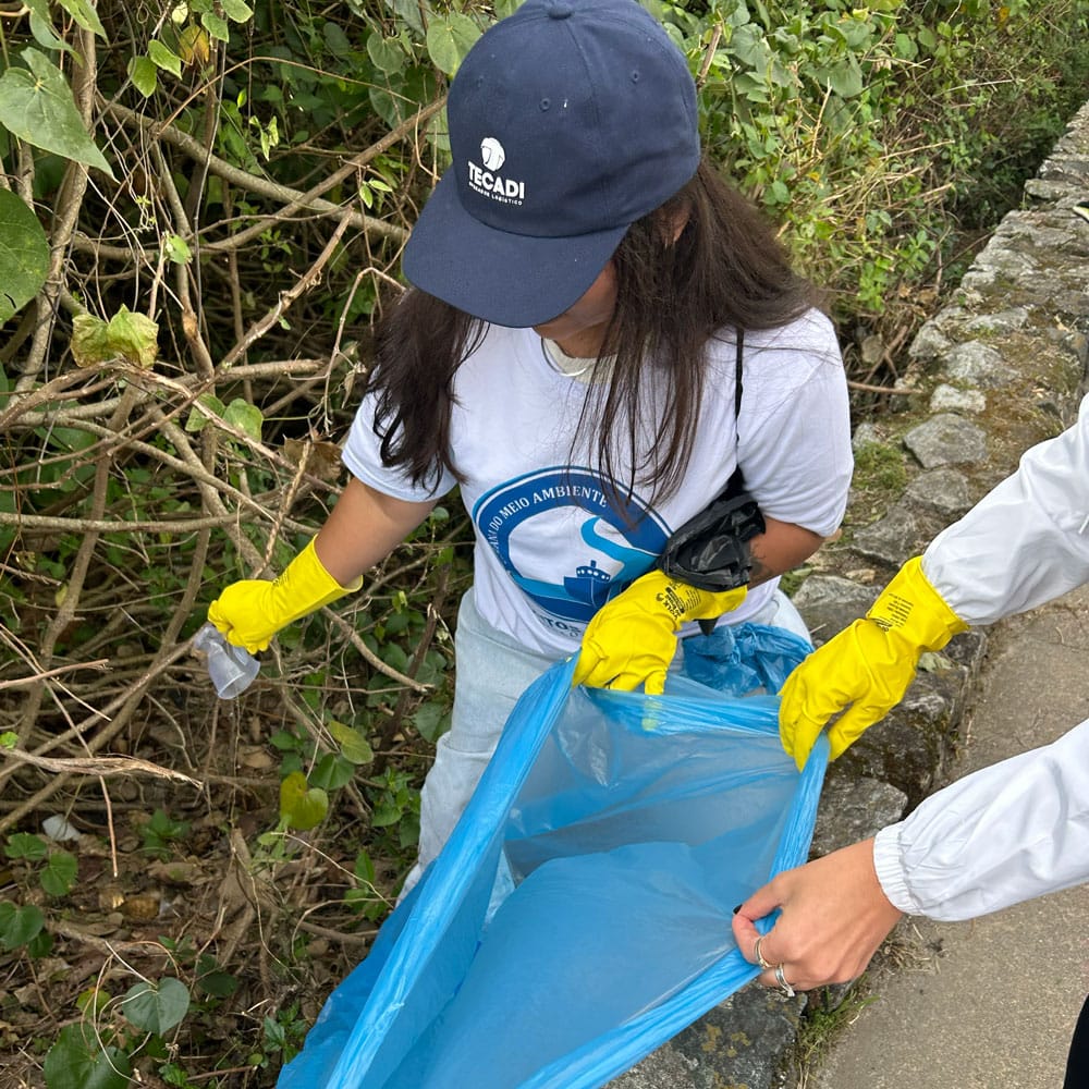 Mover o Bem Voluntariado ambiental do TECADI